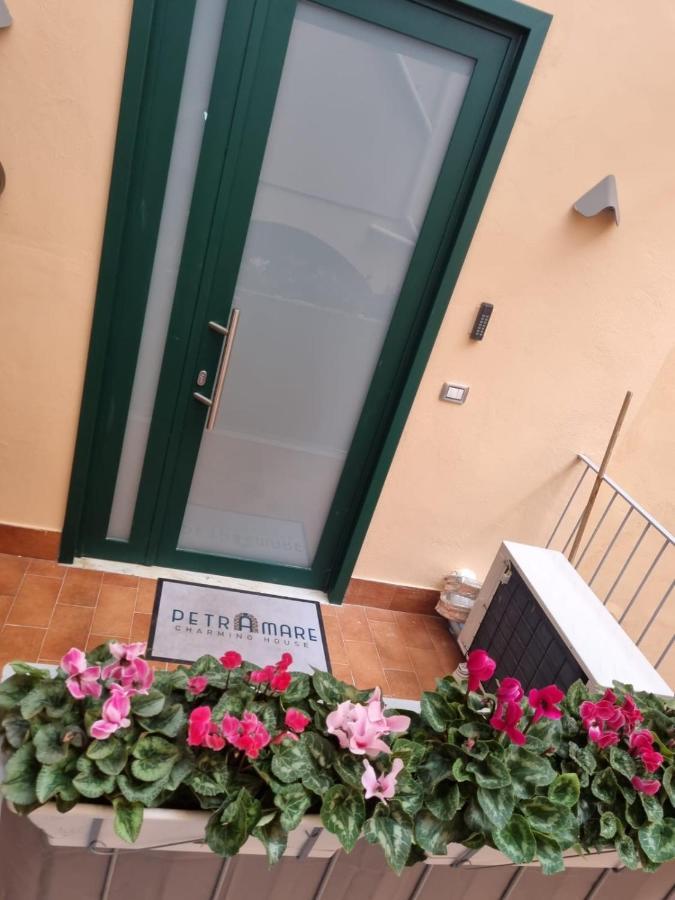 Petramare Charming House Daire Salerno Dış mekan fotoğraf