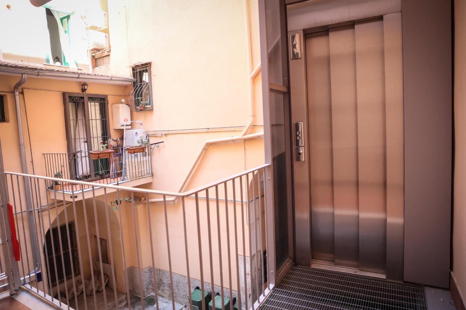 Petramare Charming House Daire Salerno Dış mekan fotoğraf